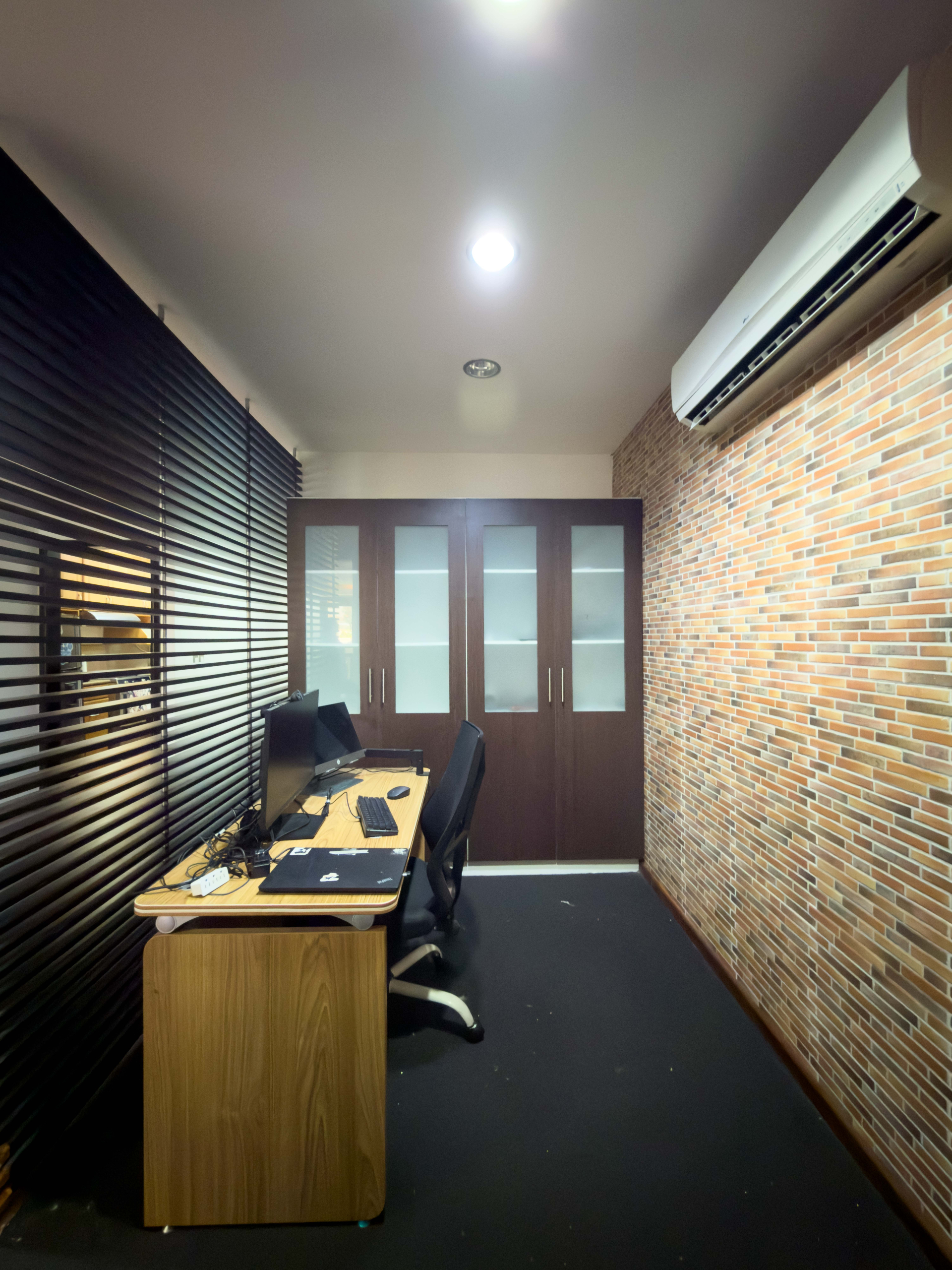 APARTAMENTO AMUEBLADO EN PRIMER NIVEL EN PÓRTICOS DEL CARMEN, COLONIA ESCALÓN, SAN SALVADOR