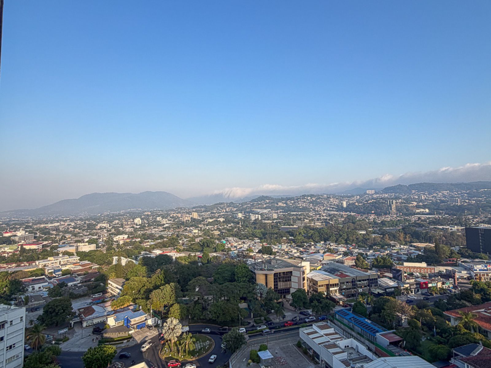 DAA839-25 APARTAMENTO CON LÍNEA BLANCA EN ALQUILER EN TORRE ART HAUS, SAN BENITO, SAN SALVADOR