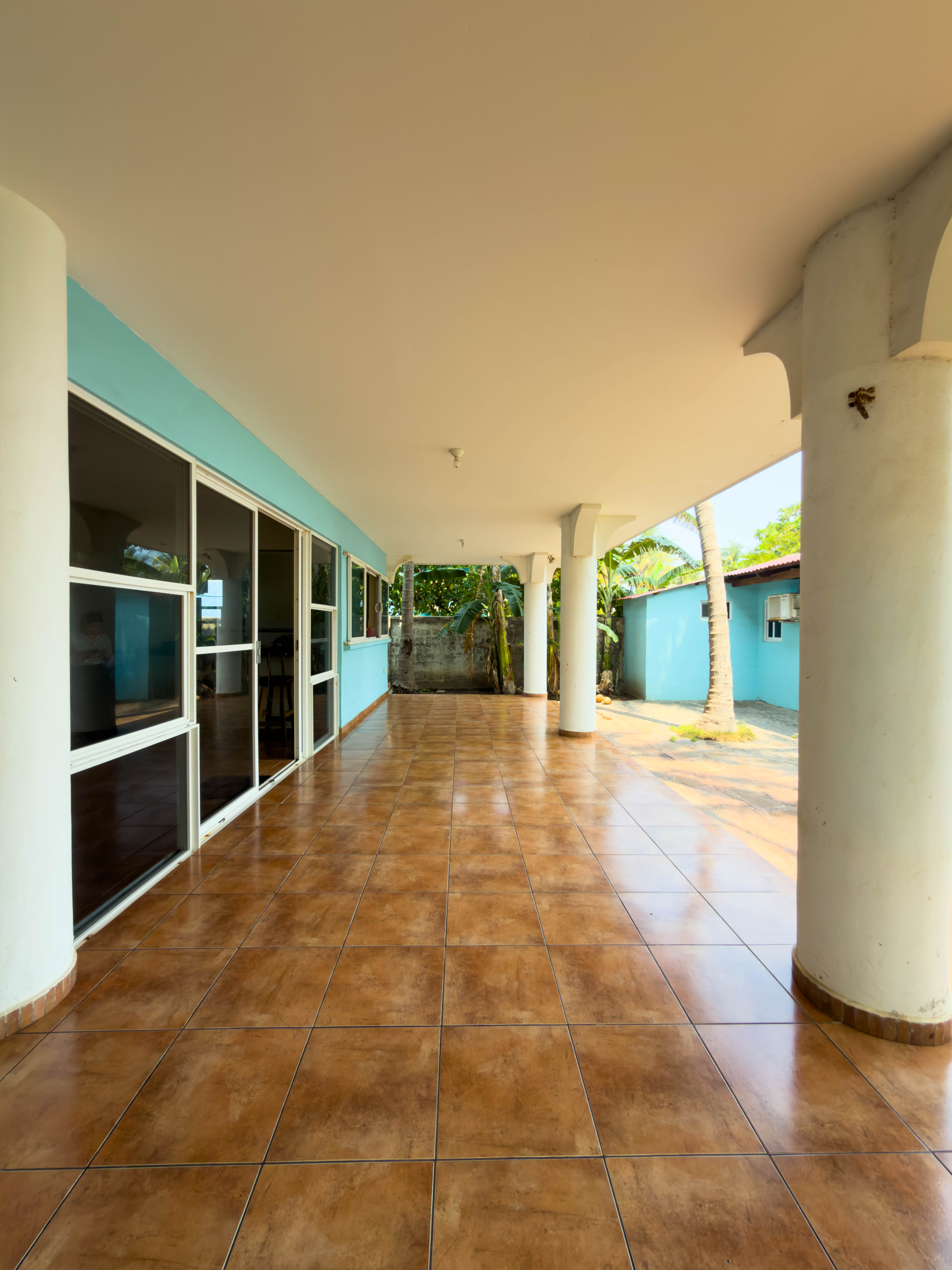 CASA FRENTE AL MAR EN SAN BLAS, LA LIBERTAD