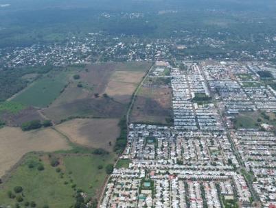 OPORTUNIDAD DE INVERSIÓN Y DESARROLLO EN SANTA ANA