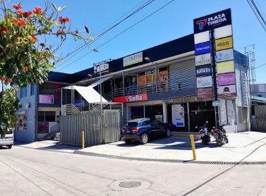 LOCALES DISPONIBLES DE 35 M² EN PLAZA TINECA, SAN MARTÍN, SAN SALVADOR