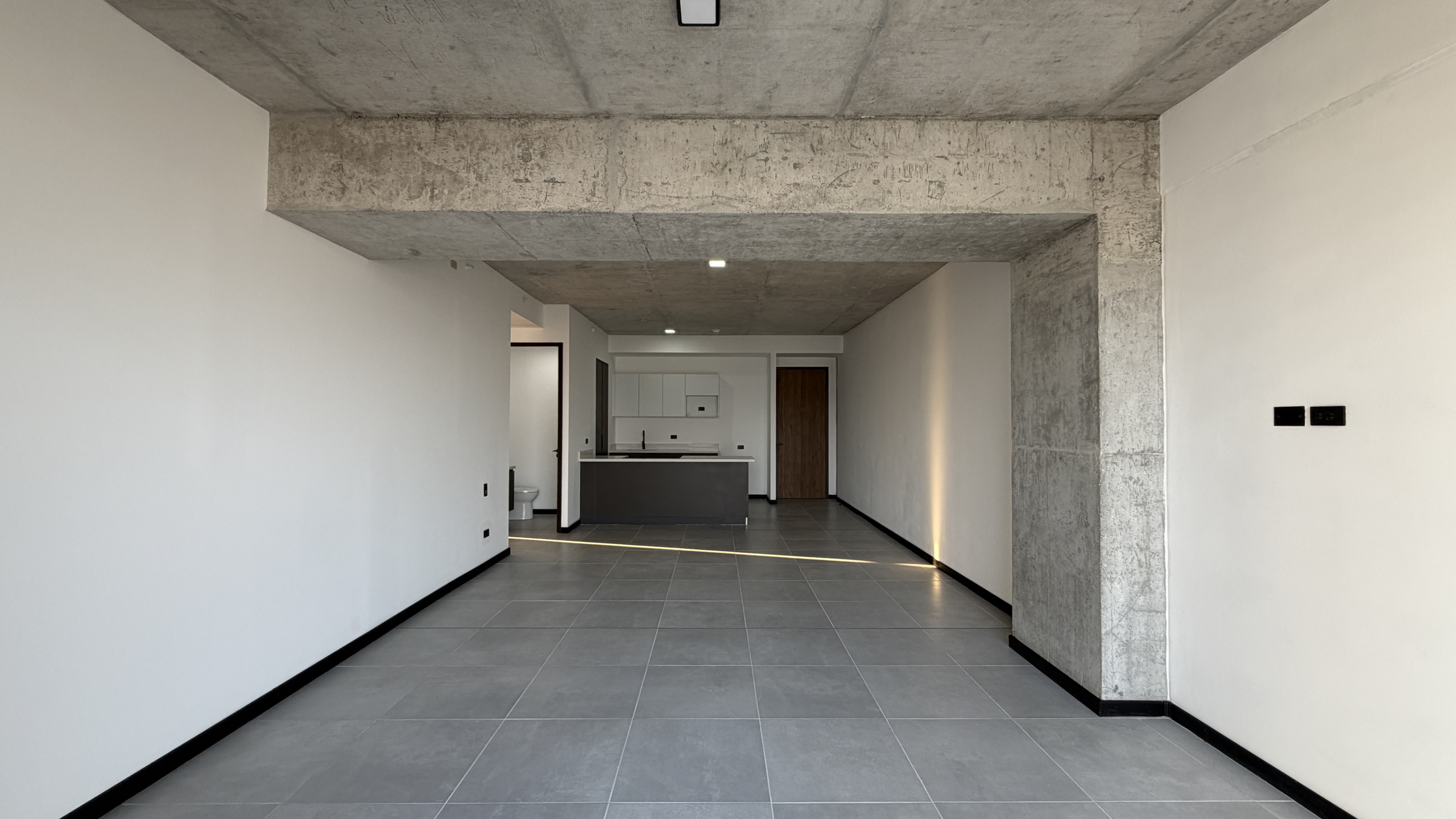 APARTAMENTO CON LÍNEA BLANCA EN ALQUILER EN TORRE ART HAUS, SAN BENITO, SAN SALVADOR