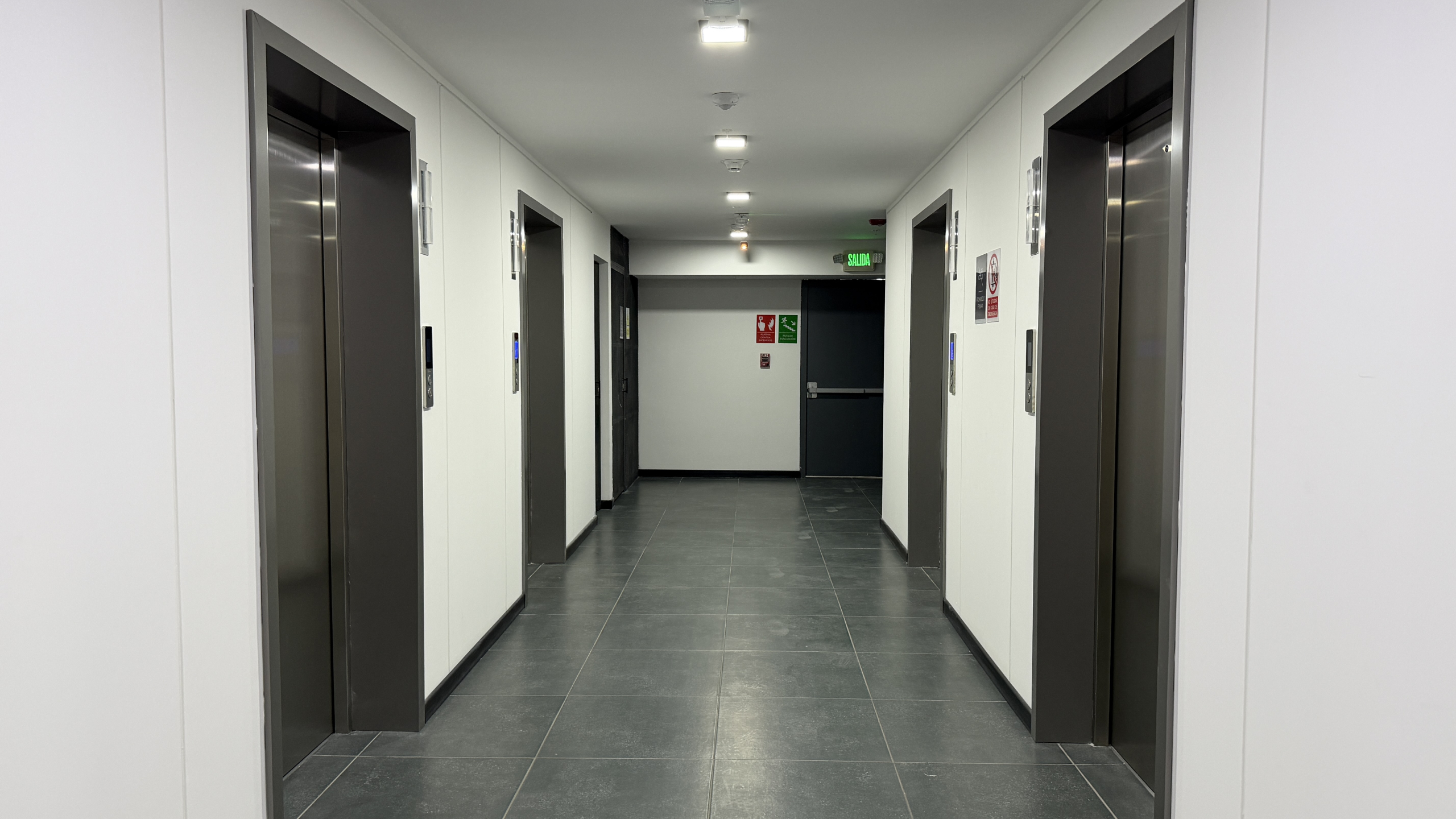 APARTAMENTO CON LÍNEA BLANCA EN ALQUILER EN TORRE ART HAUS, SAN BENITO, SAN SALVADOR