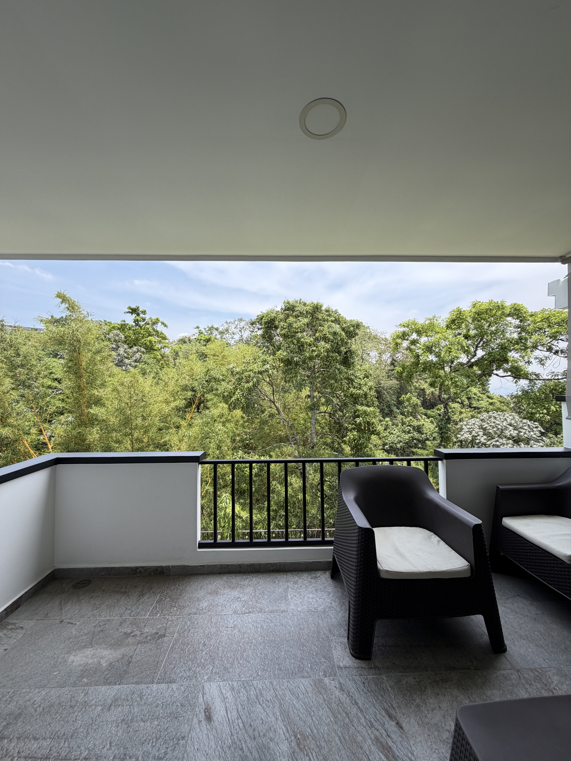 RESIDENCIA AMUEBLADA EN ANTIBES I, COLONIA ESCALÓN, SAN SALVADOR