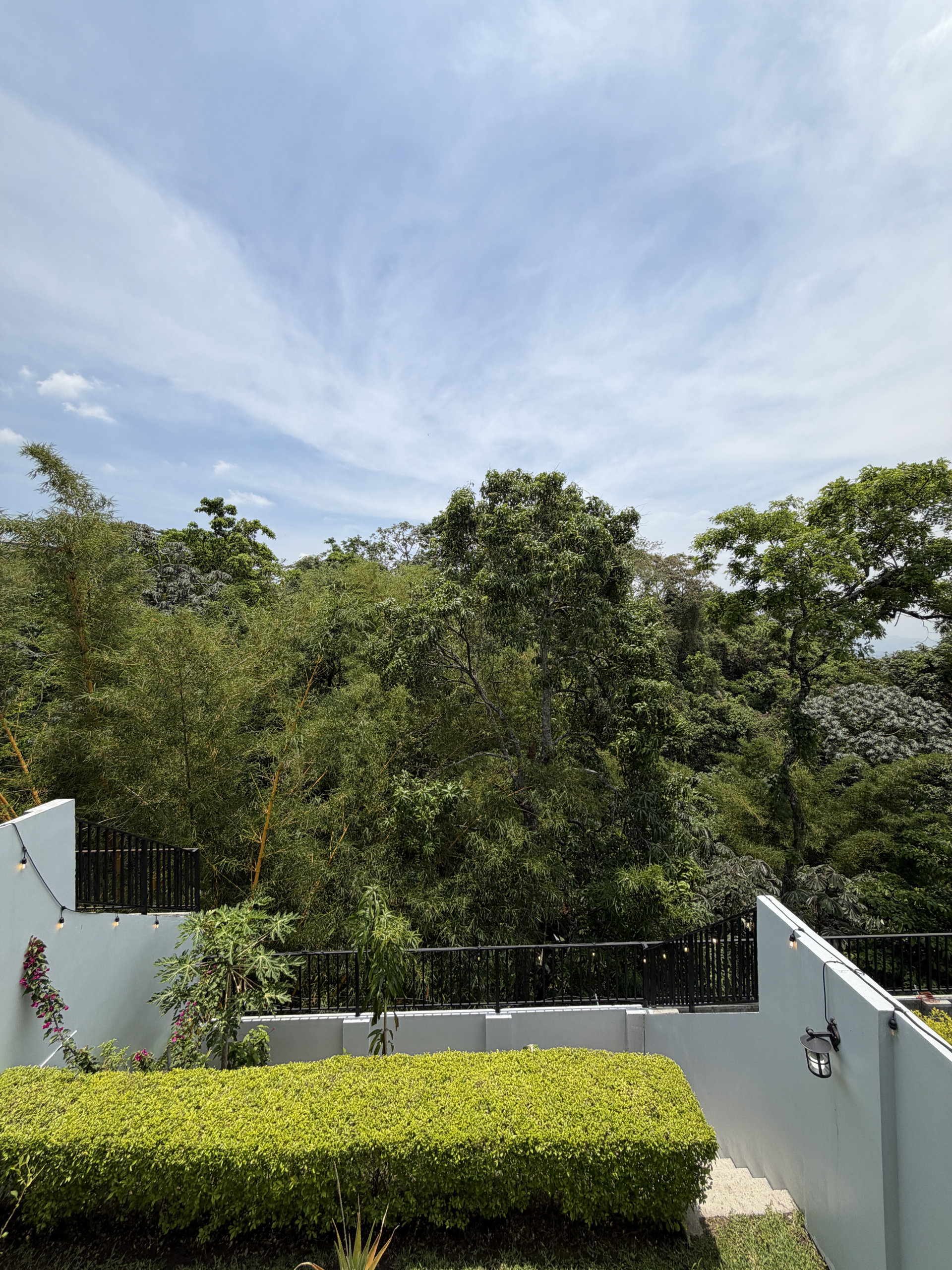 RESIDENCIA AMUEBLADA EN ANTIBES I, COLONIA ESCALÓN, SAN SALVADOR