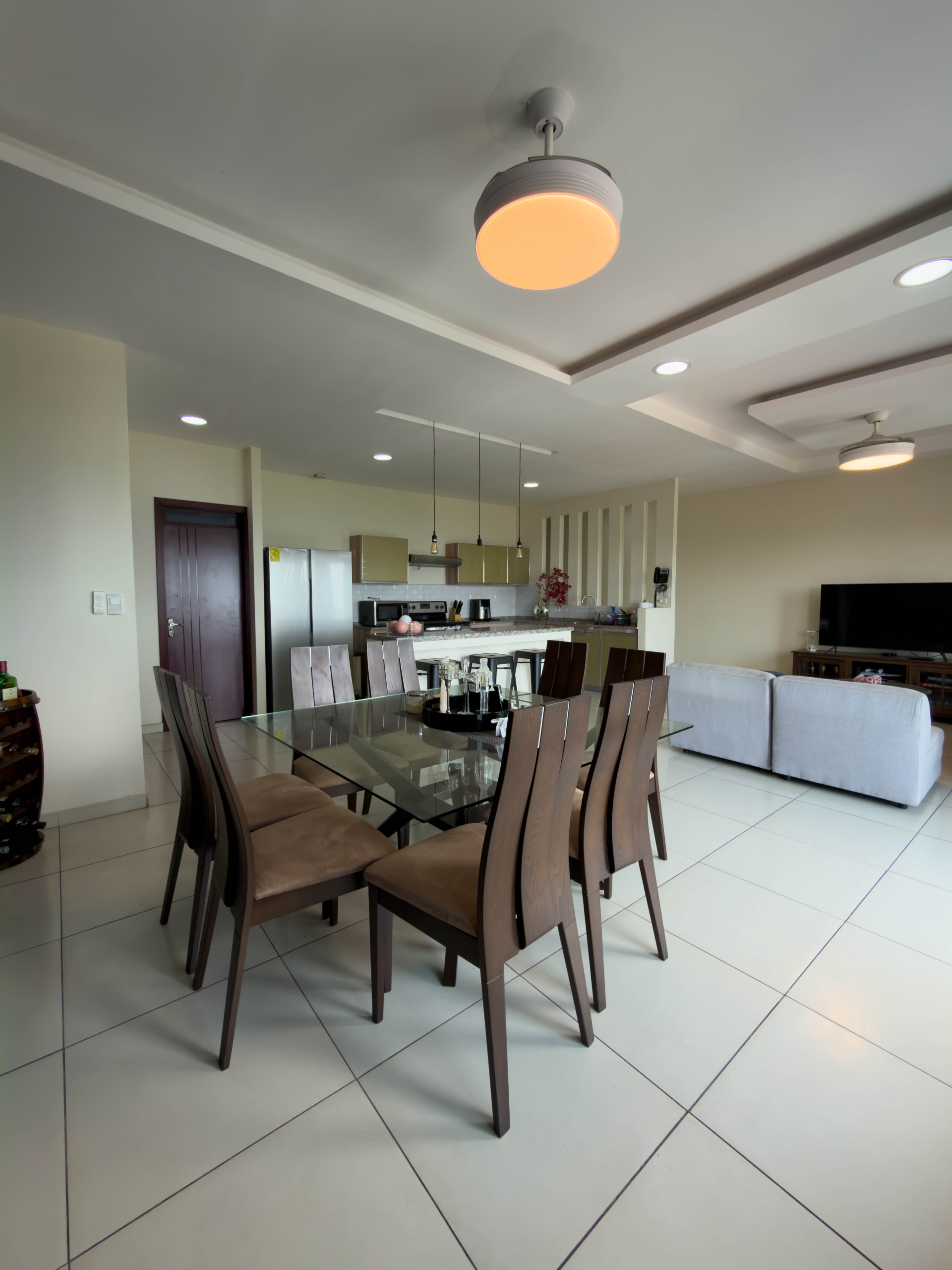 APARTAMENTO EN TORRE MALLORCA, LOMAS DE SAN FRANCISCO, SAN SALVADOR
