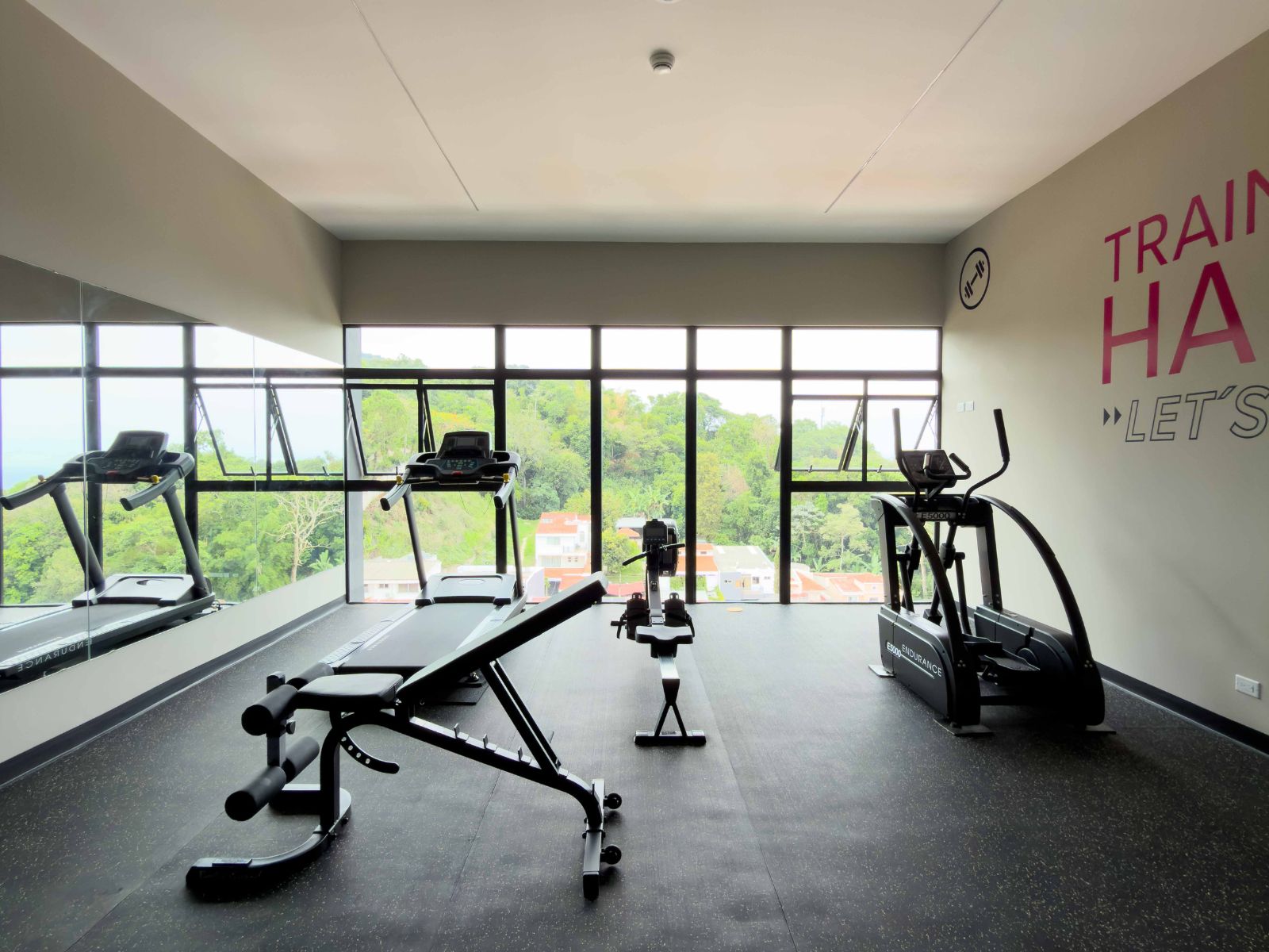DAA851- 16 APARTAMENTO EN TORRE AVITAT DÚO NIVEL 4, COLONIA ESCALÓN, SAN SALVADOR