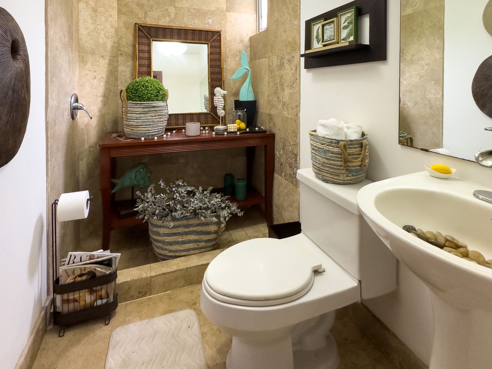 RESIDENCIA EXCLUSIVA EN NUEVO CUSCATLÁN