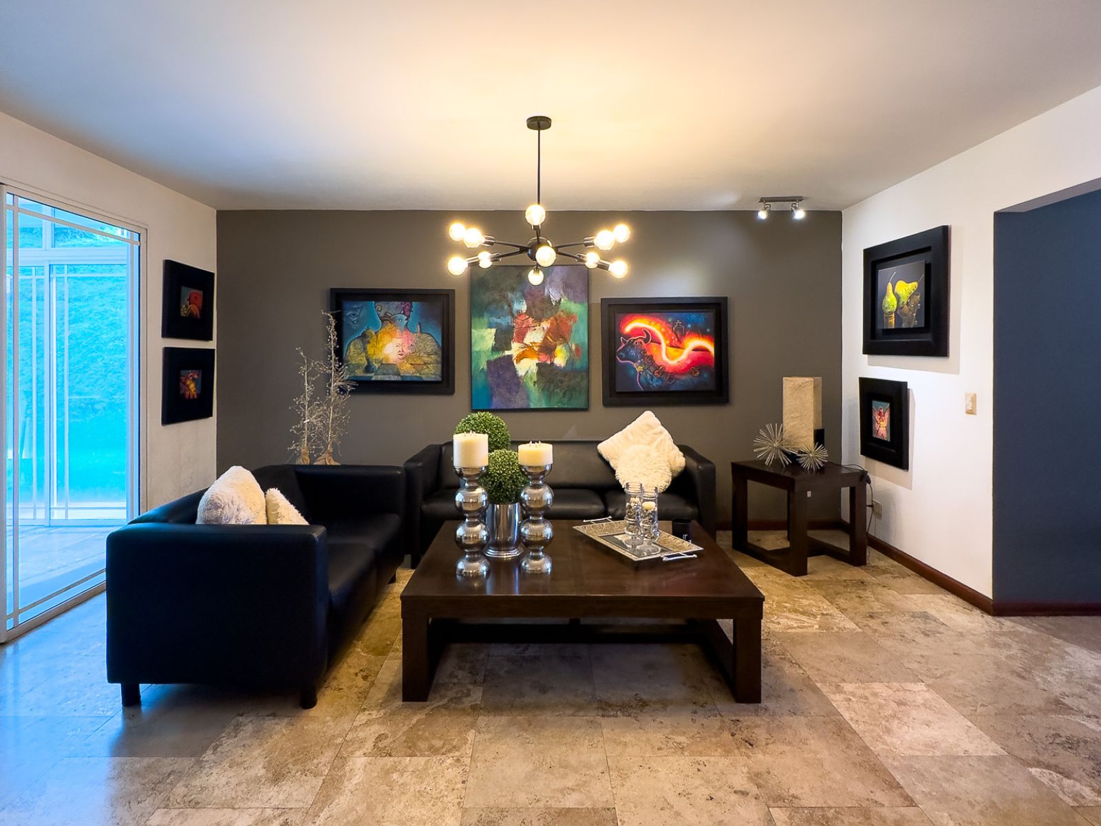 RESIDENCIA EXCLUSIVA EN NUEVO CUSCATLÁN