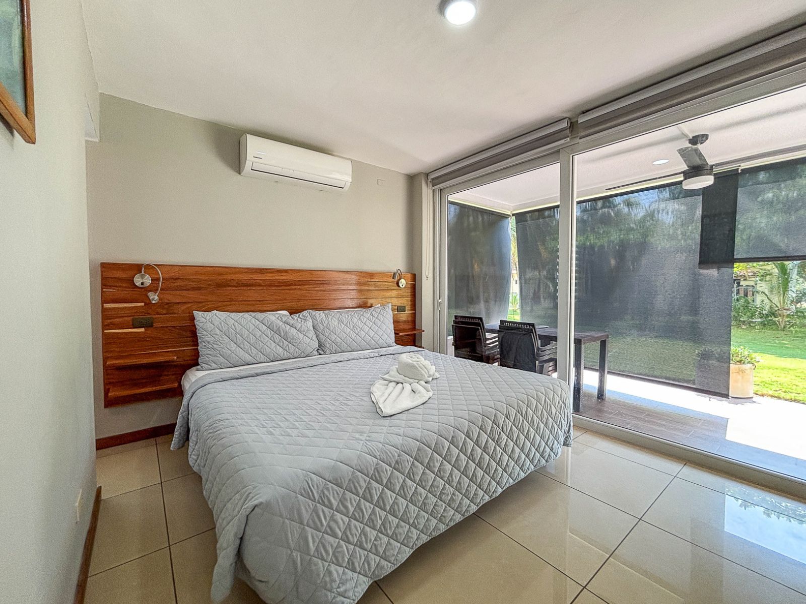 DA848-6 CONDOMINIO EN SUITES JALTEPEQUE, LA COSTA DEL SOL, LA PAZ