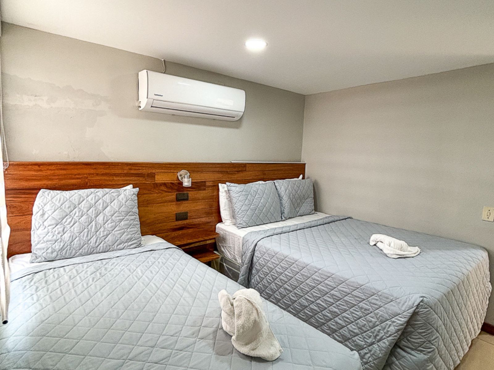 DA848-9 CONDOMINIO EN SUITES JALTEPEQUE, LA COSTA DEL SOL, LA PAZ