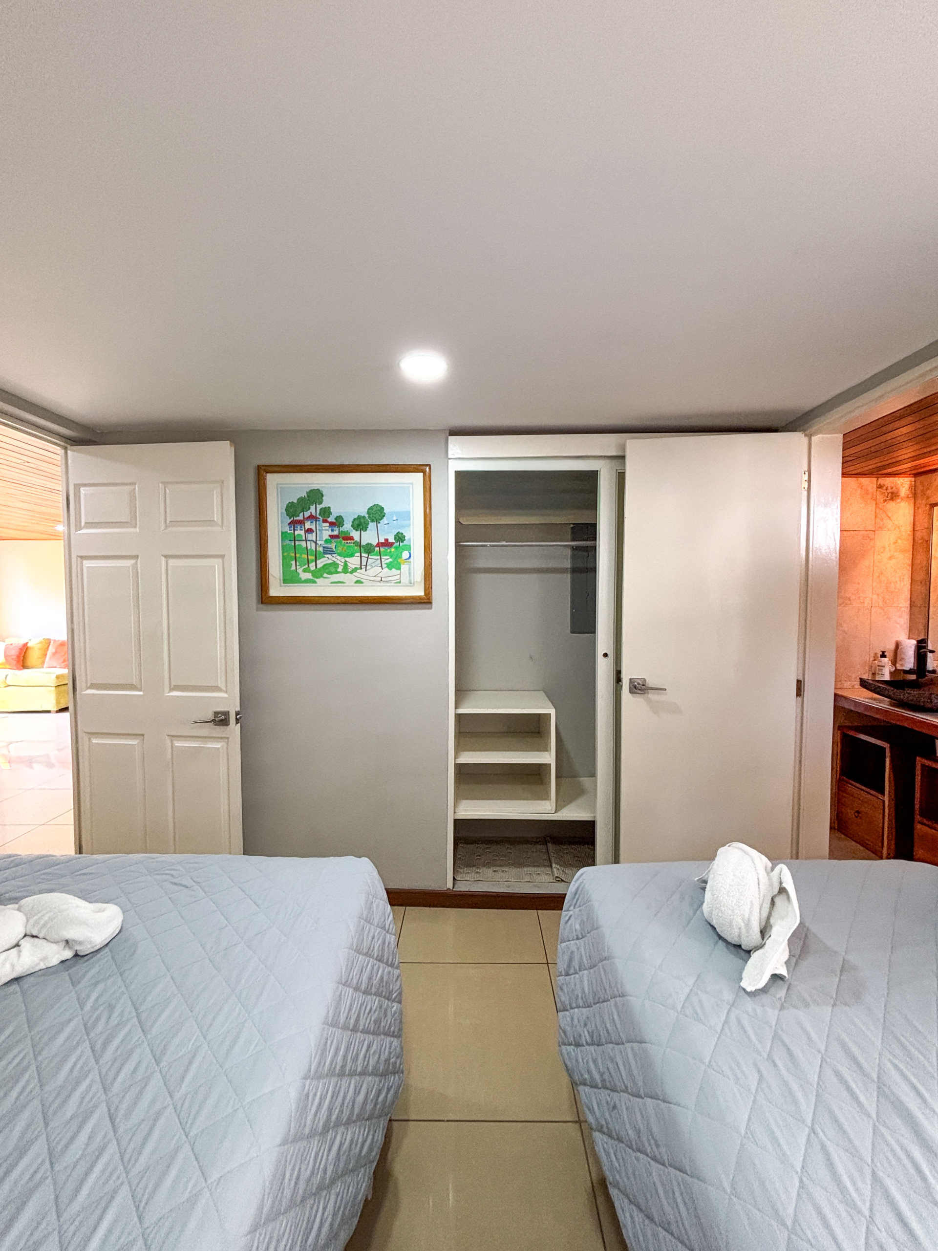 SUIT CONDOMINIO JALTEPEQUE, LA PAZ