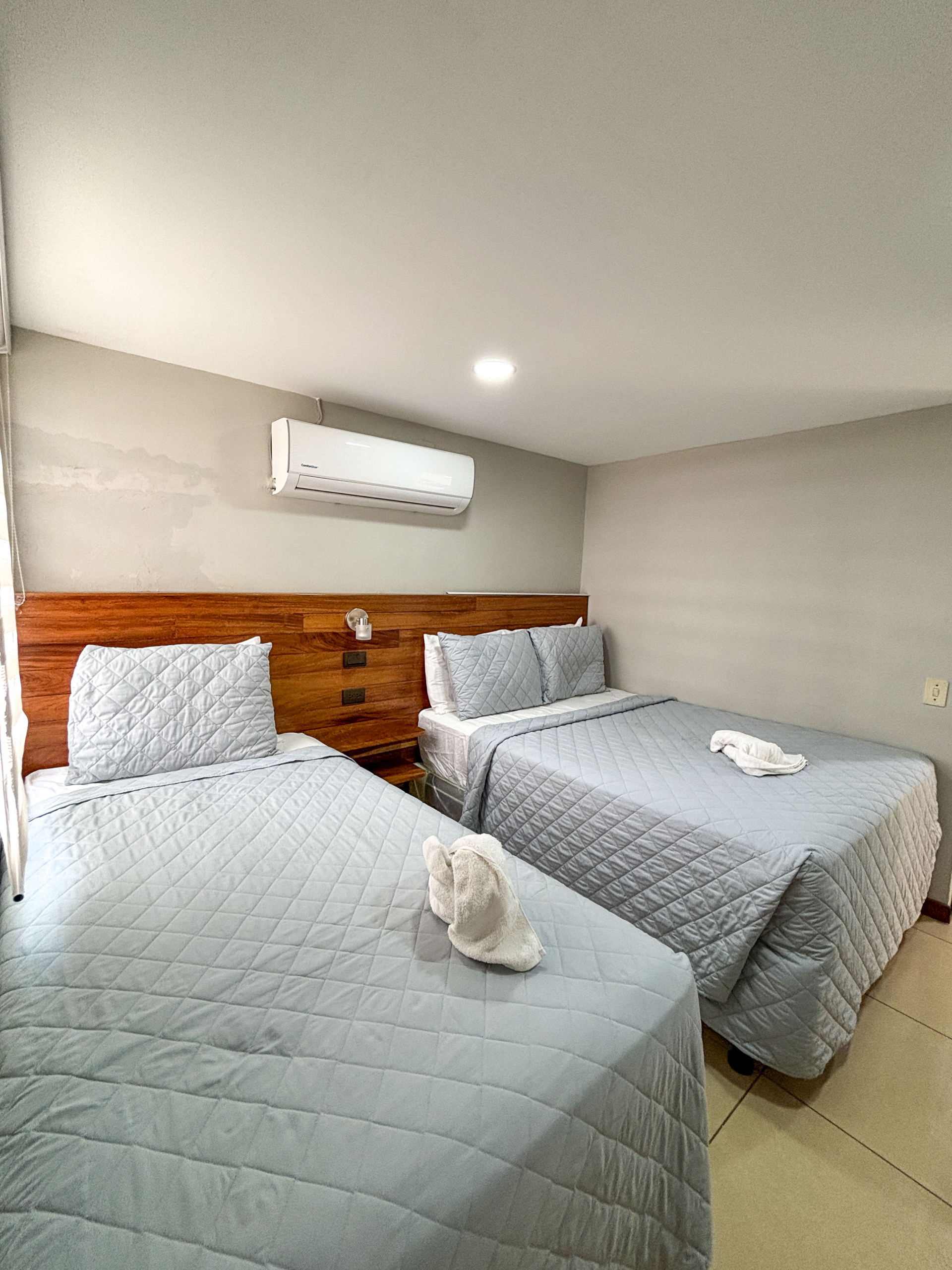 SUIT CONDOMINIO JALTEPEQUE, LA PAZ