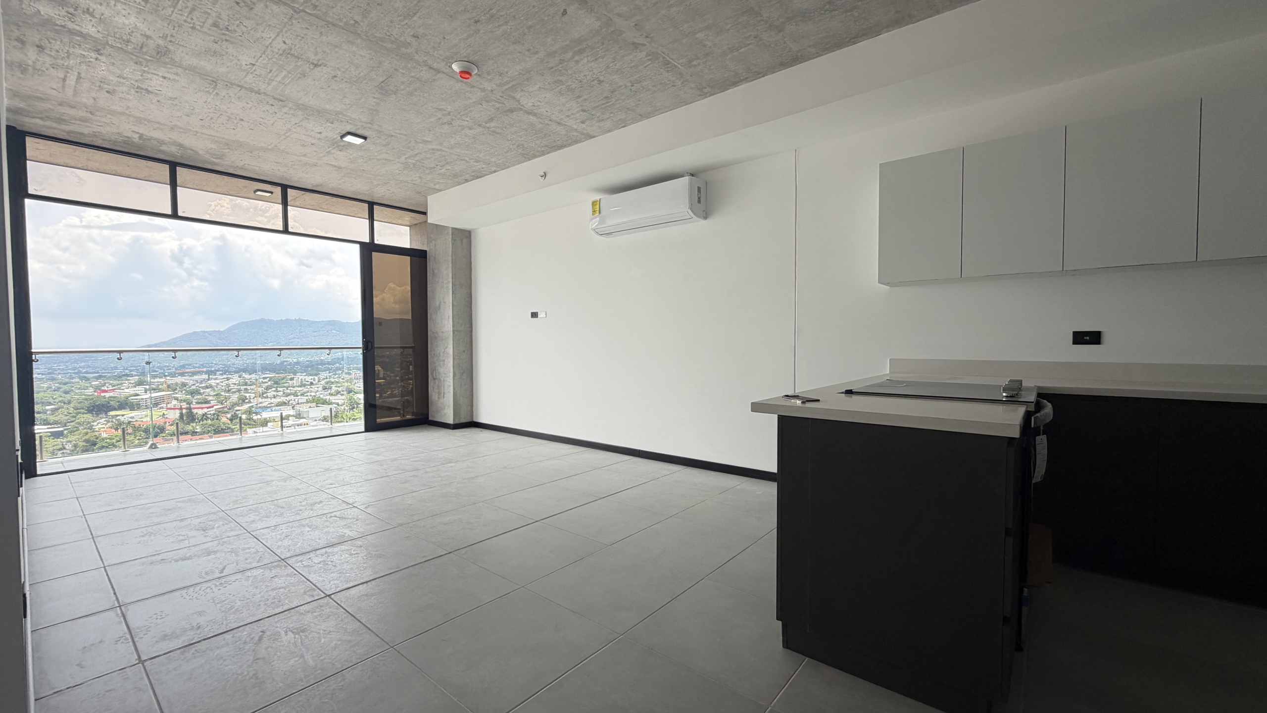 DAA850-5 APARTAMENTO CON LÍNEA BLANCA EN ART HAUS, SAN BENITO, SAN SALVADOR