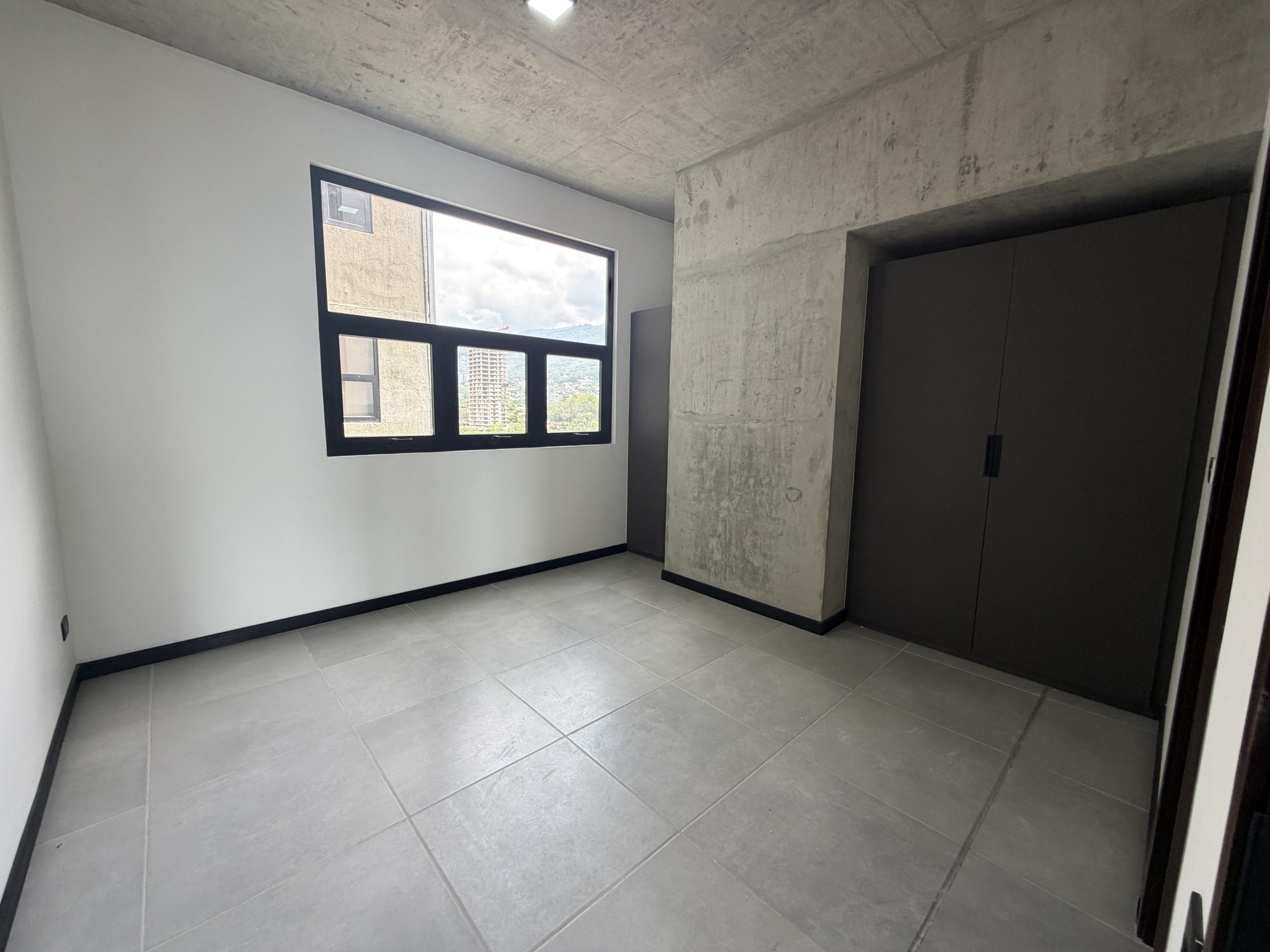 DAA850-6 APARTAMENTO CON LÍNEA BLANCA EN ART HAUS, SAN BENITO, SAN SALVADOR