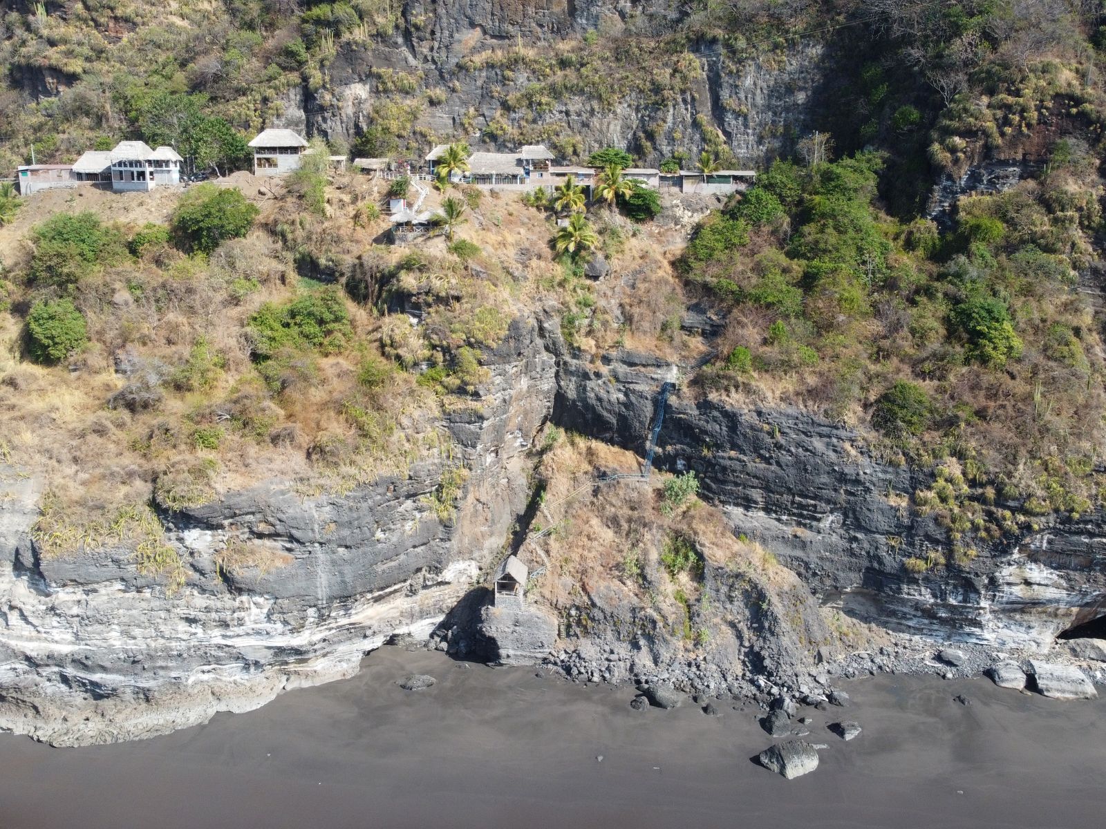 DT854- 14 EXCLUSIVO TERRENO FRENTE AL MAR, PLAYA EL BEJUCO, IZCACUYO, LA LIBERTAD