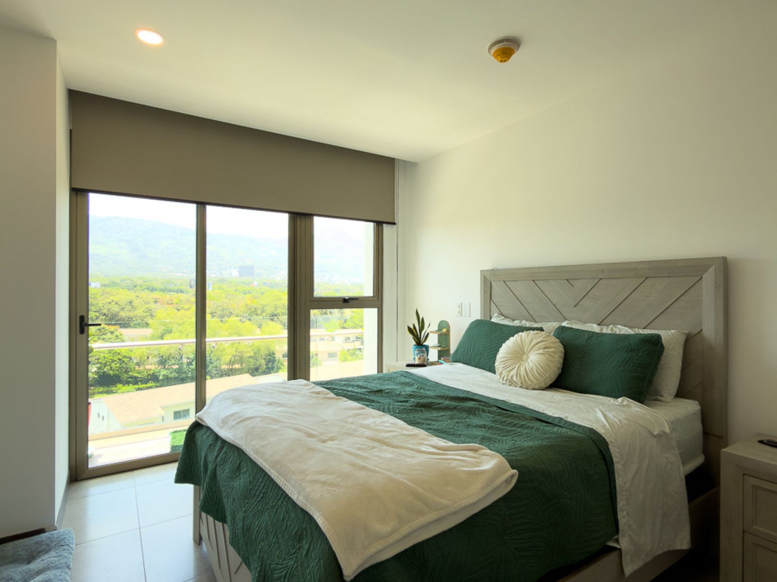 DAA857-17 APARTAMENTO EN PUERTA DEL ALMA lll, ANTIGUO CUSCATLAN, LA LIBERTAD