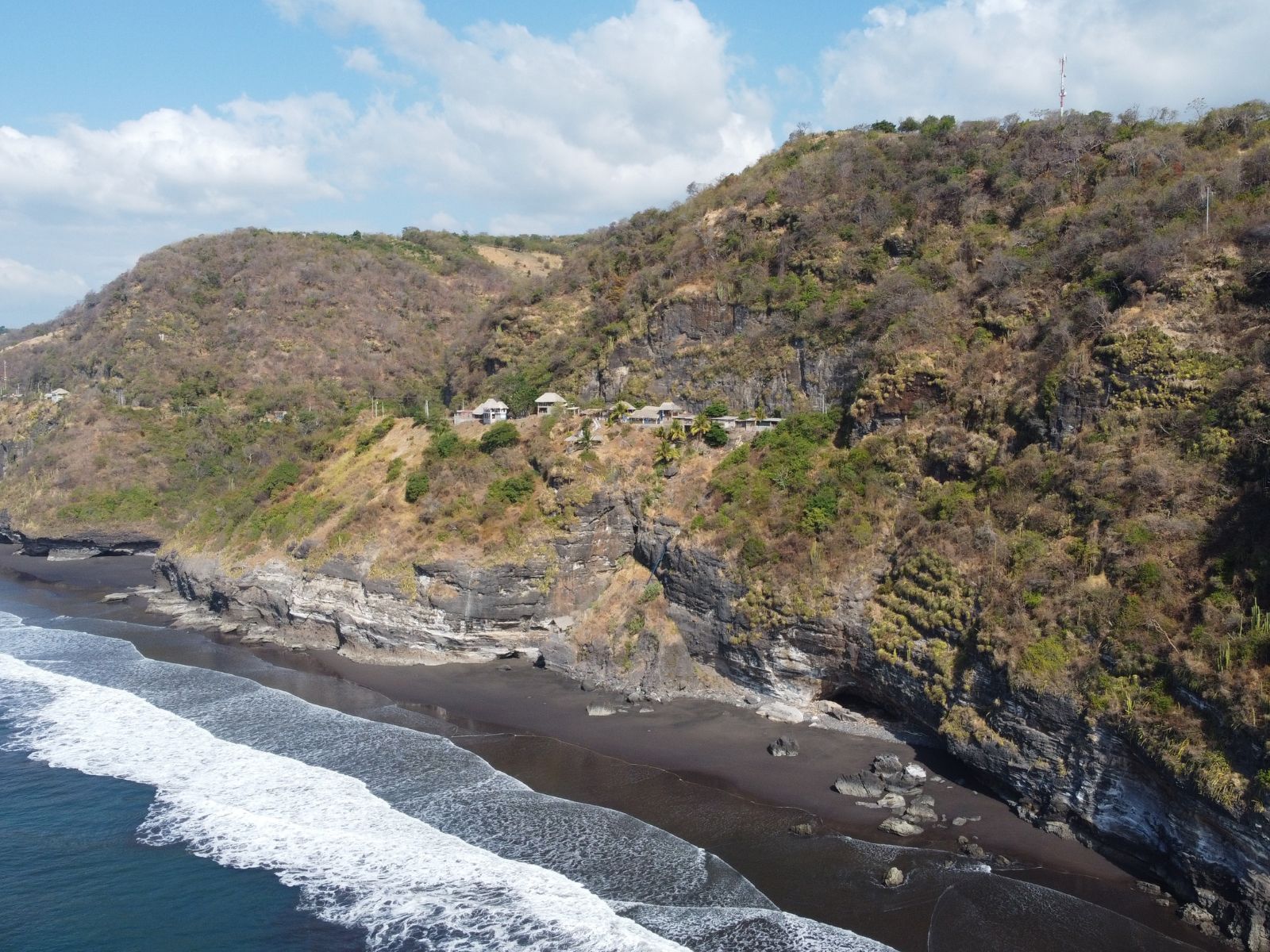 DT854- 17 EXCLUSIVO TERRENO FRENTE AL MAR, PLAYA EL BEJUCO, IZCACUYO, LA LIBERTAD