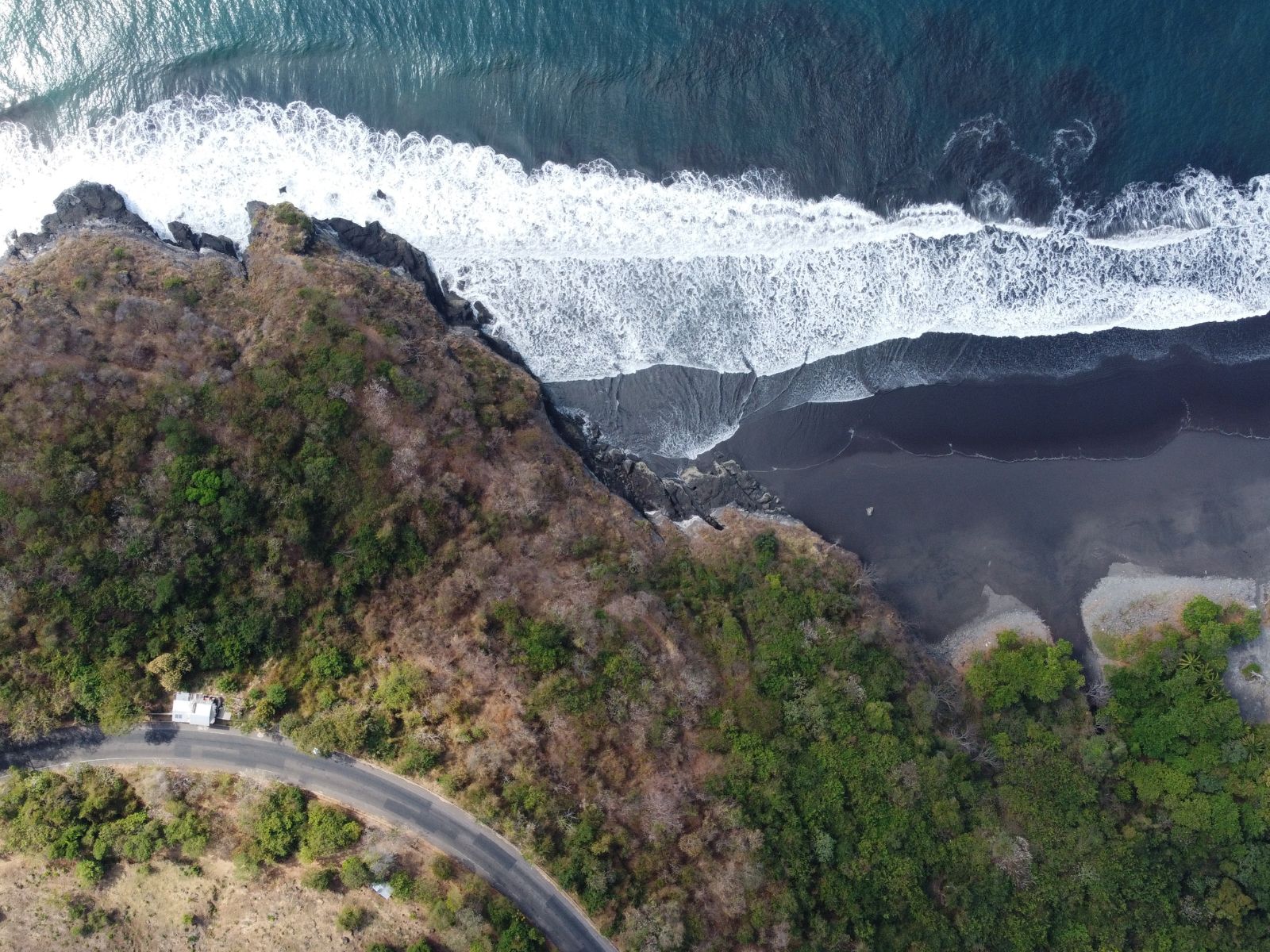 DT854- 22 EXCLUSIVO TERRENO FRENTE AL MAR, PLAYA EL BEJUCO, IZCACUYO, LA LIBERTAD