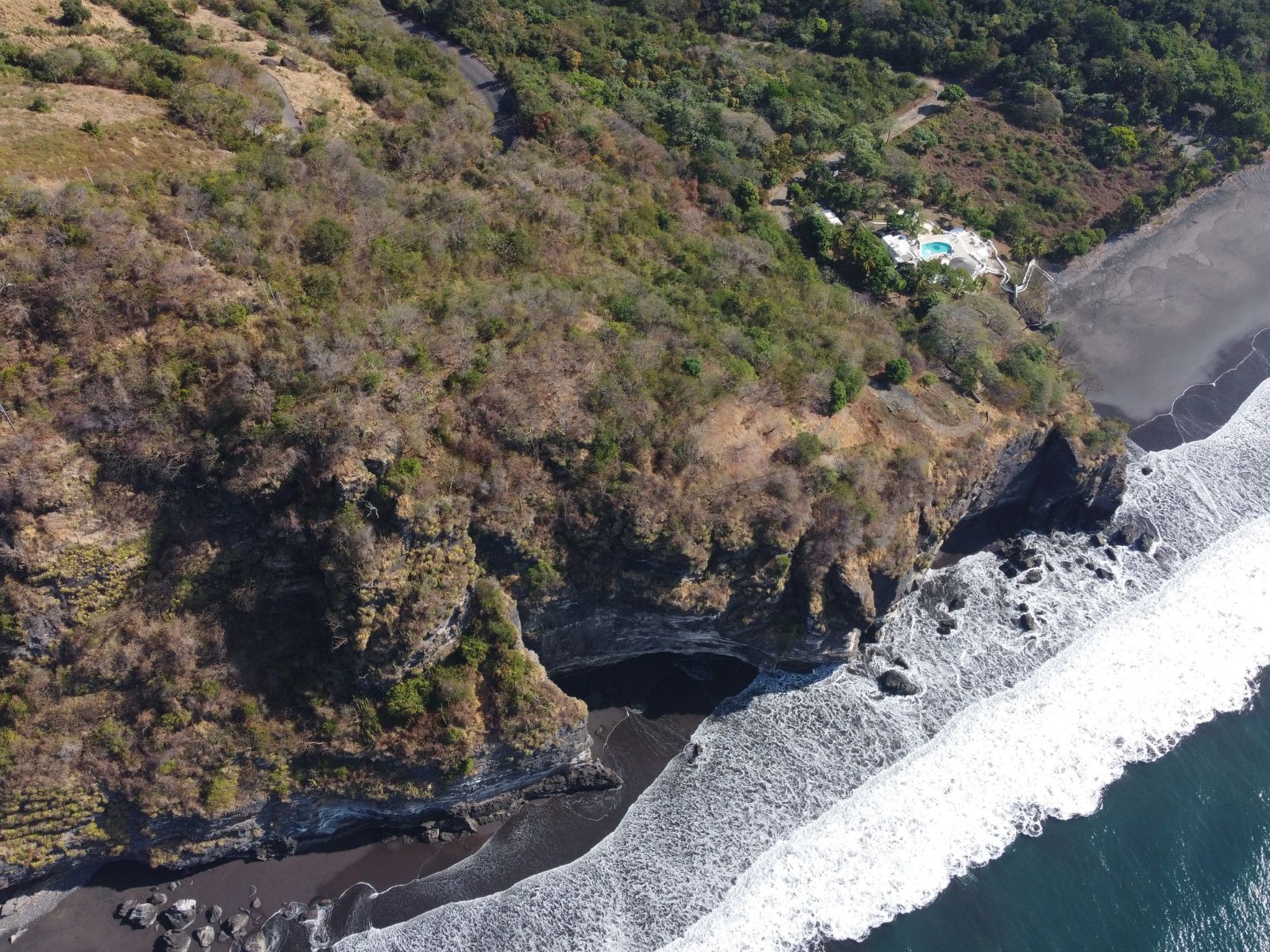 DT854- 24 EXCLUSIVO TERRENO FRENTE AL MAR, PLAYA EL BEJUCO, IZCACUYO, LA LIBERTAD
