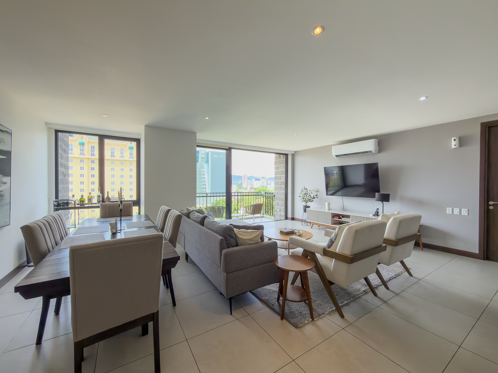 39 APARTAMENTO FULL AMUEBLADO EN CASA 159, SAN BENITO